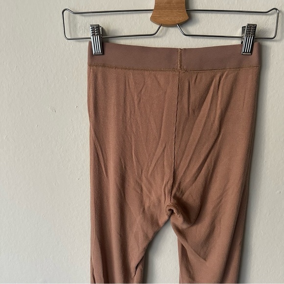 SKIMS SIENNA LIMITED EDITION TEAM USA BOXER LEGGINGS Small - Picture 6 of 11